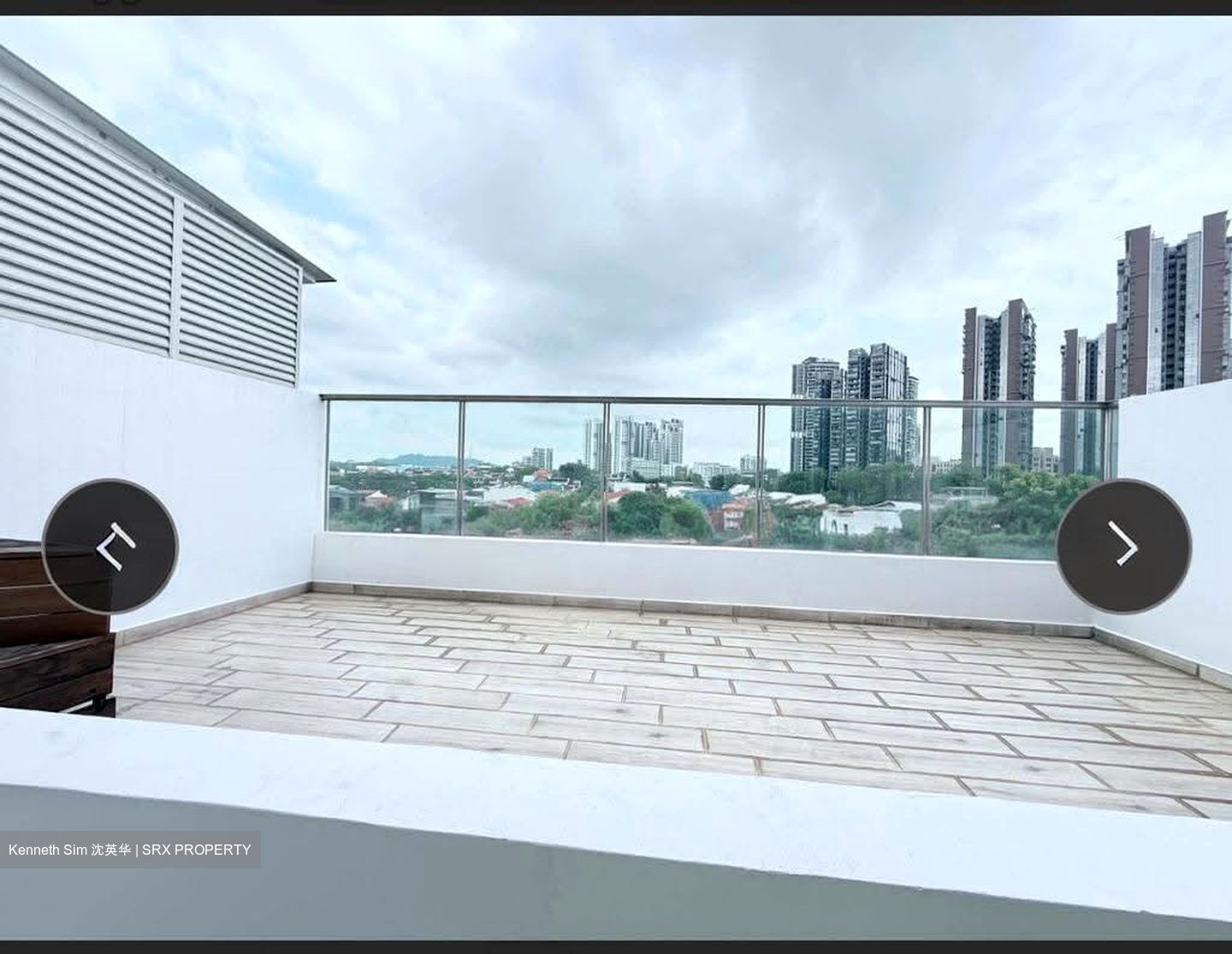 West Coast Drive (D5), Terrace #634594371